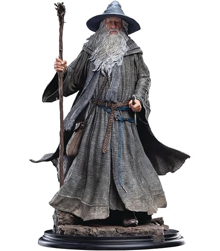 Amazon.com: Weta Workshop Lord of The Rings - Hobbit Hole Status